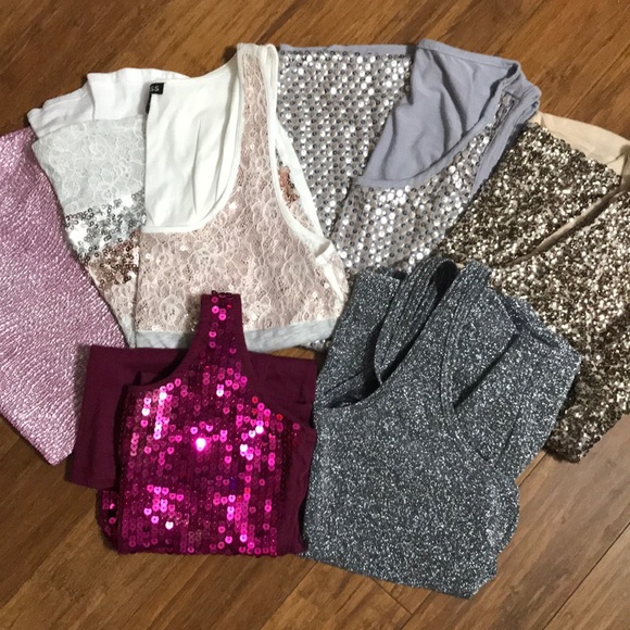 Express Tops - Sold 🛍🎉Maurice’s tank & 5 other